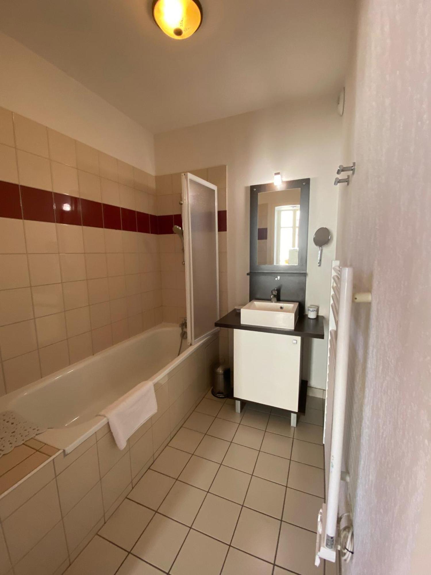 Bagneres De Luchon, Residence Val De Jade, Beau T3 Meuble, Plein Centre, Pour 4 Ou 6 Personnes Exteriér fotografie