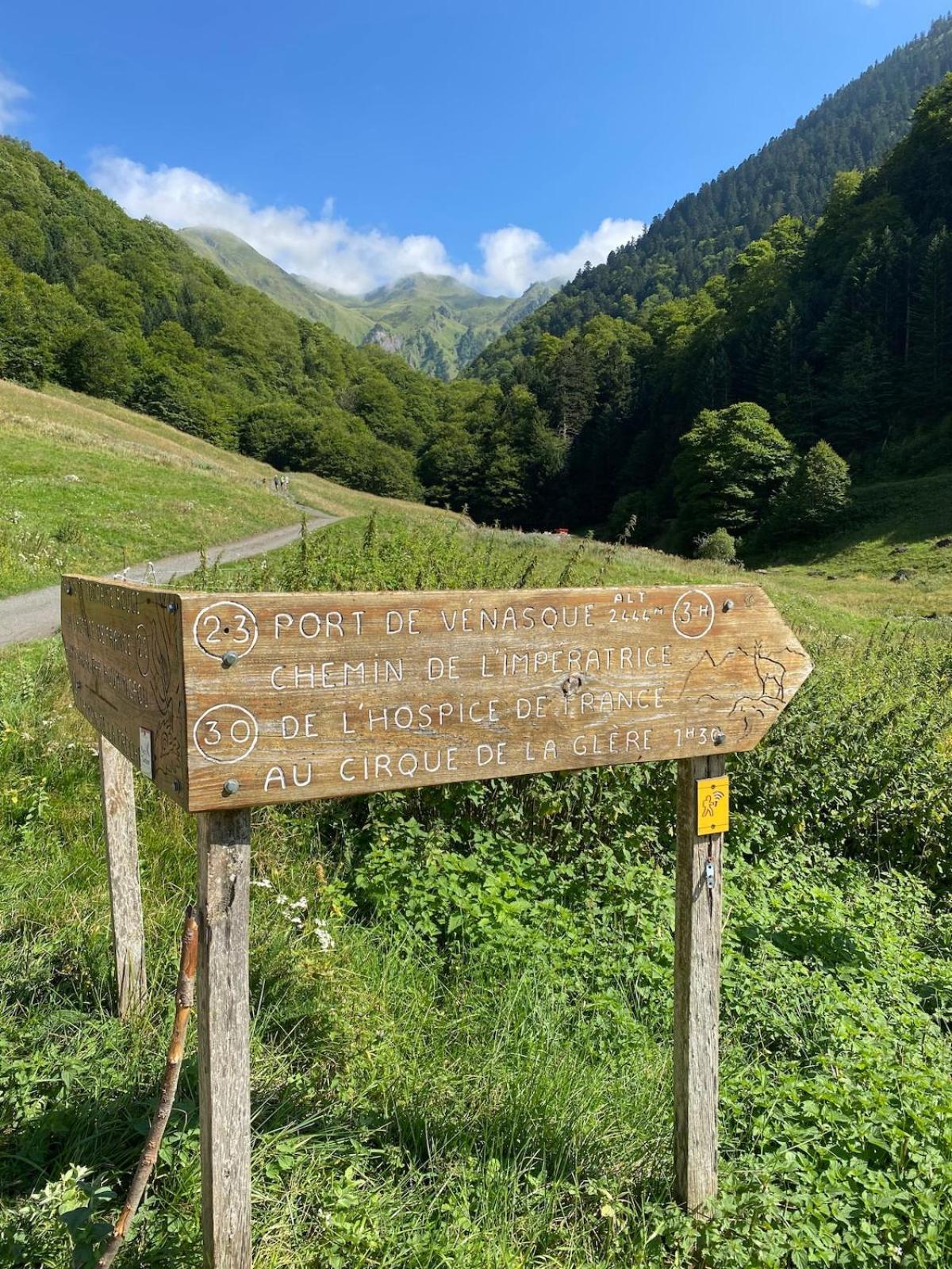 Bagneres De Luchon, Residence Val De Jade, Beau T3 Meuble, Plein Centre, Pour 4 Ou 6 Personnes Exteriér fotografie